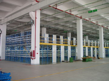 Ярус 2 справляясь промышленные пола мезонина Shelving высота 5m с бортовой доской